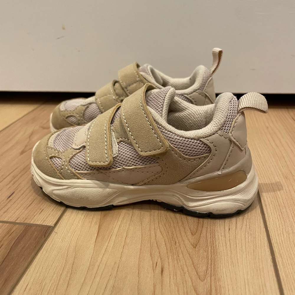 Zara Sneakers